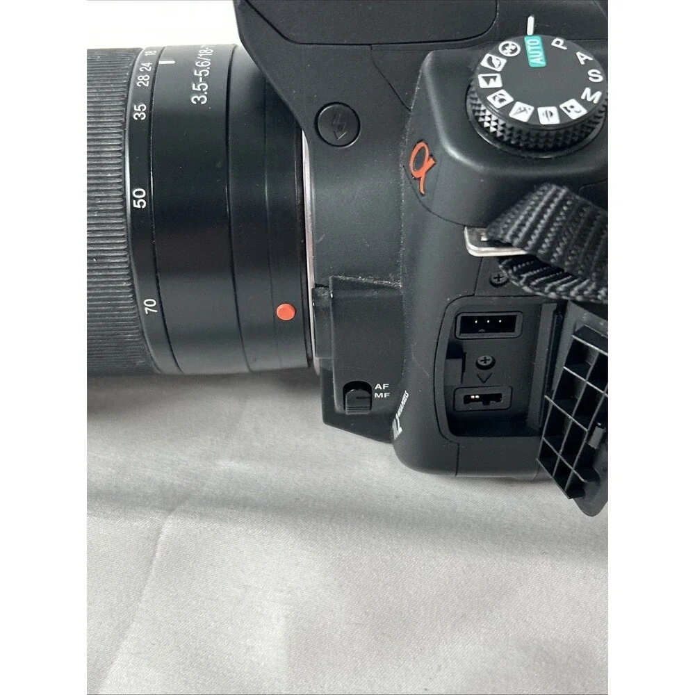 Sony A300 DSLR Camera With 18-70 Lens Camera Bag Battery Sandisk Card & Reader